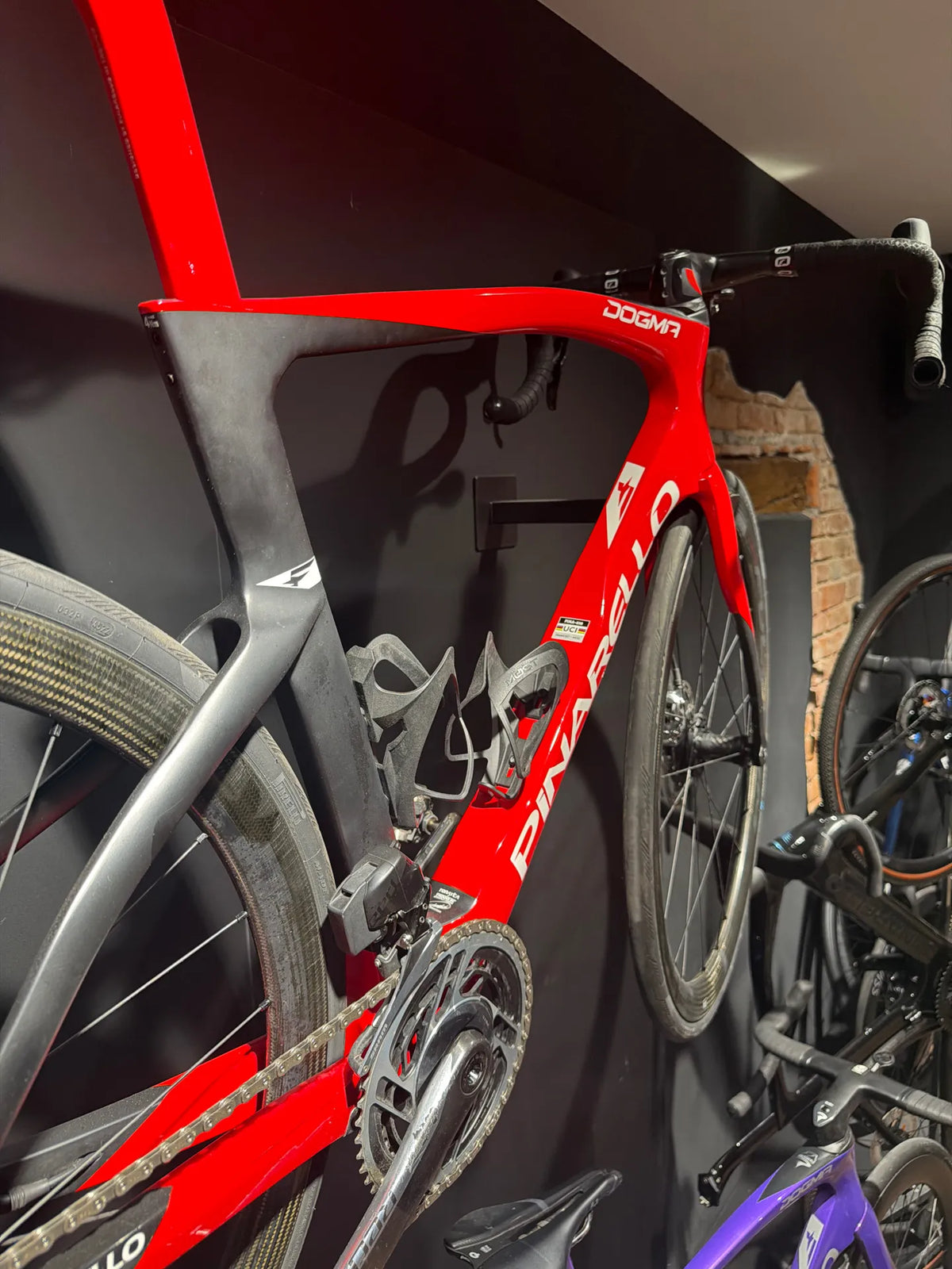 Pinarello Dogma F 2025 usata — dettaglio