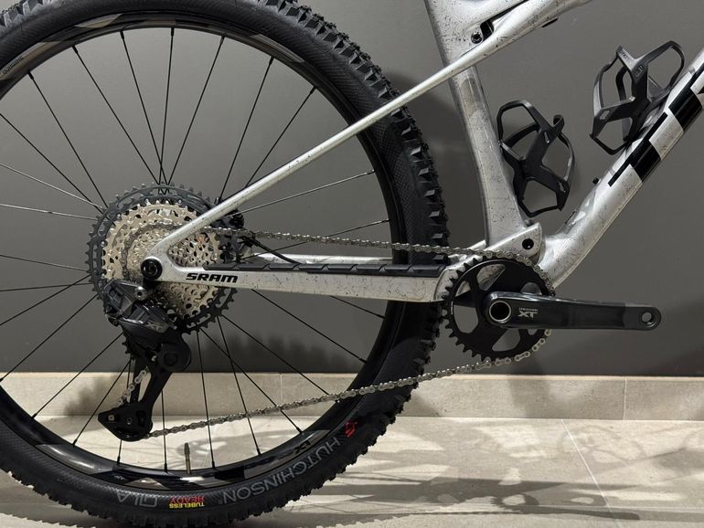Trek Supercaliber Gen2 M/L 2025 usata — dettaglio