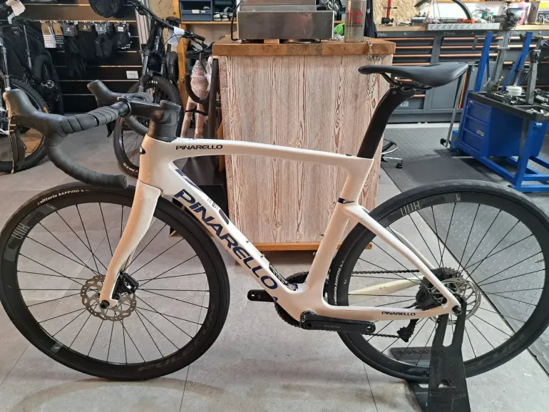 Pinarello F5 2024 usata — dettaglio