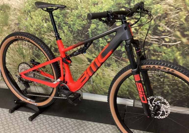 BMC Fourstroke Amp Lt Two Usa 2023 — Bici usata