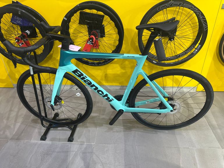 Bianchi Oltre Race 2025 usata — dettaglio