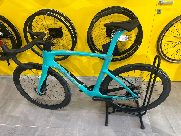 Pinarello Dogma F 2025 usata — dettaglio