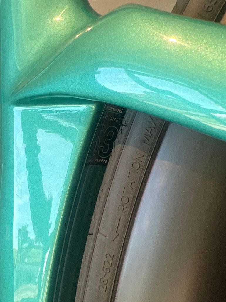 Bianchi Oltre Comp 2025 usata — dettaglio