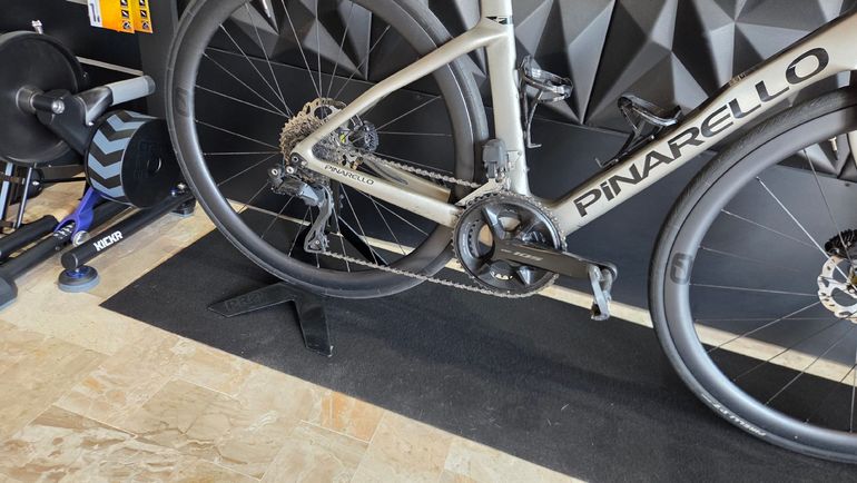 Pinarello F5 2023 usata — dettaglio