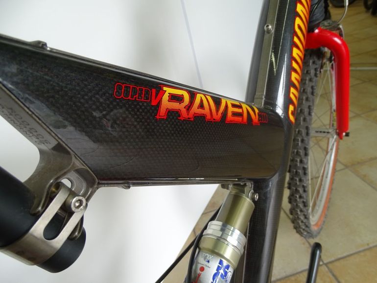 Cannondale Super V Raven usata — dettaglio