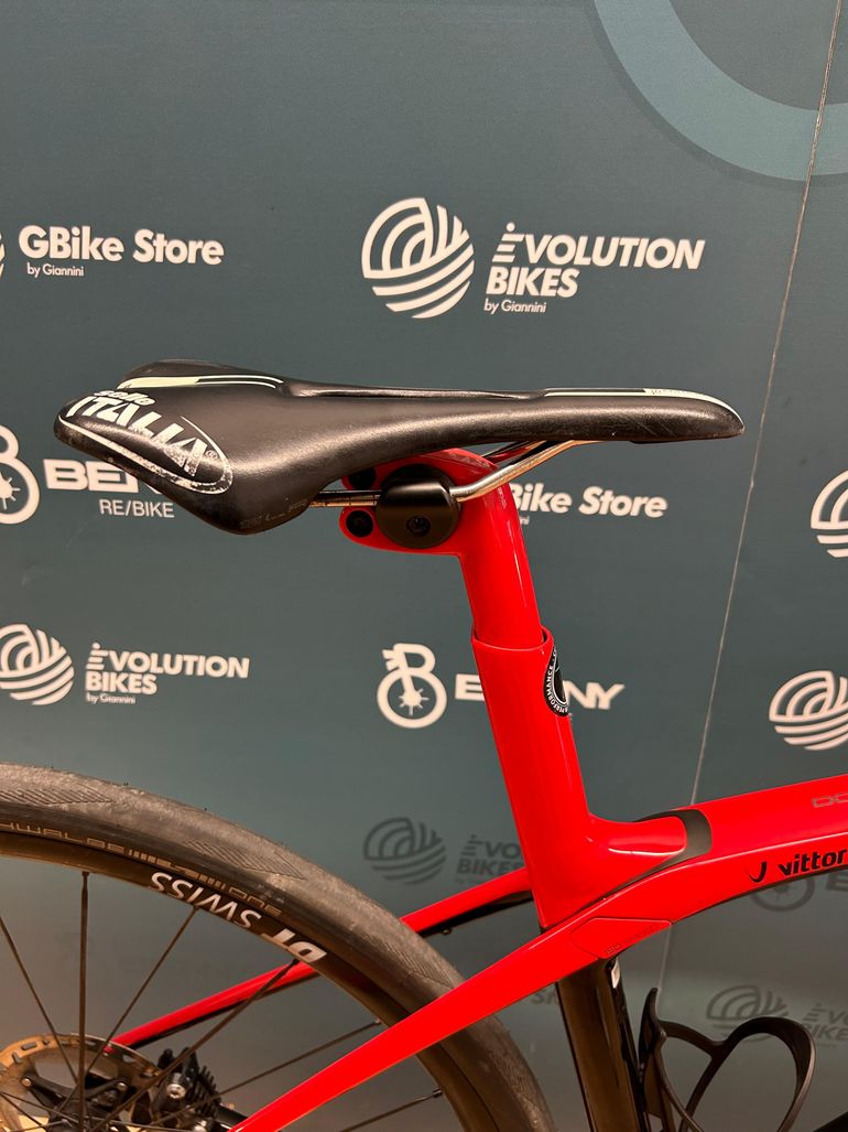 Trek Domane Lt+ 2022 usata — dettaglio