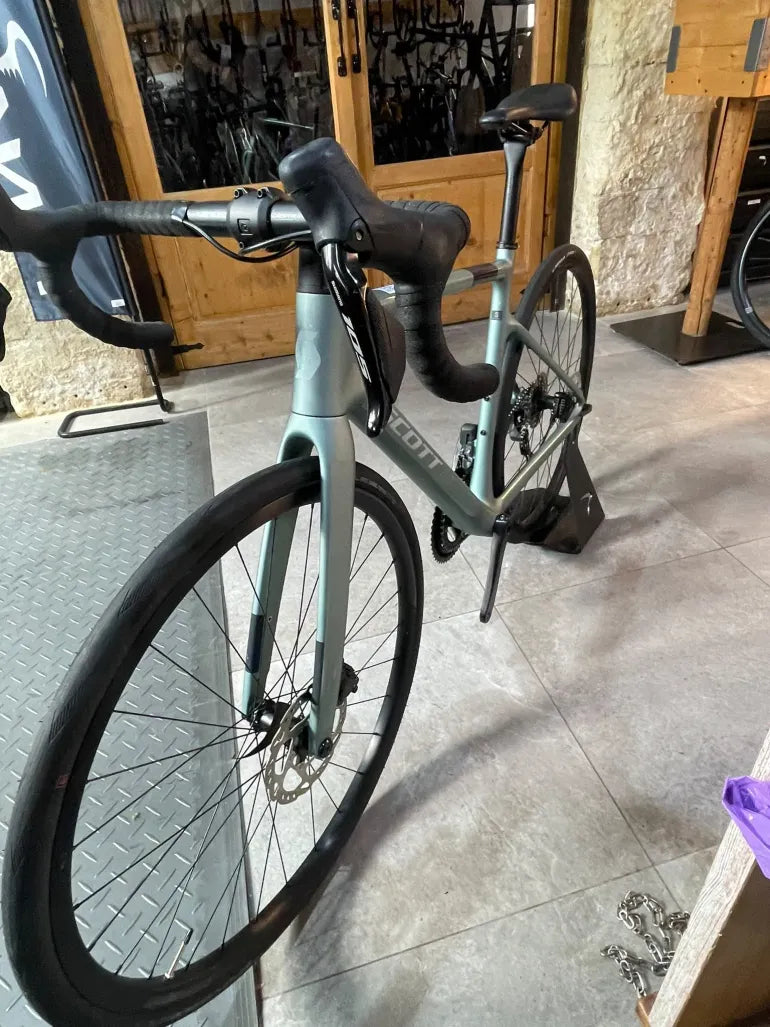 Scott Addict 40 2025 usata — dettaglio