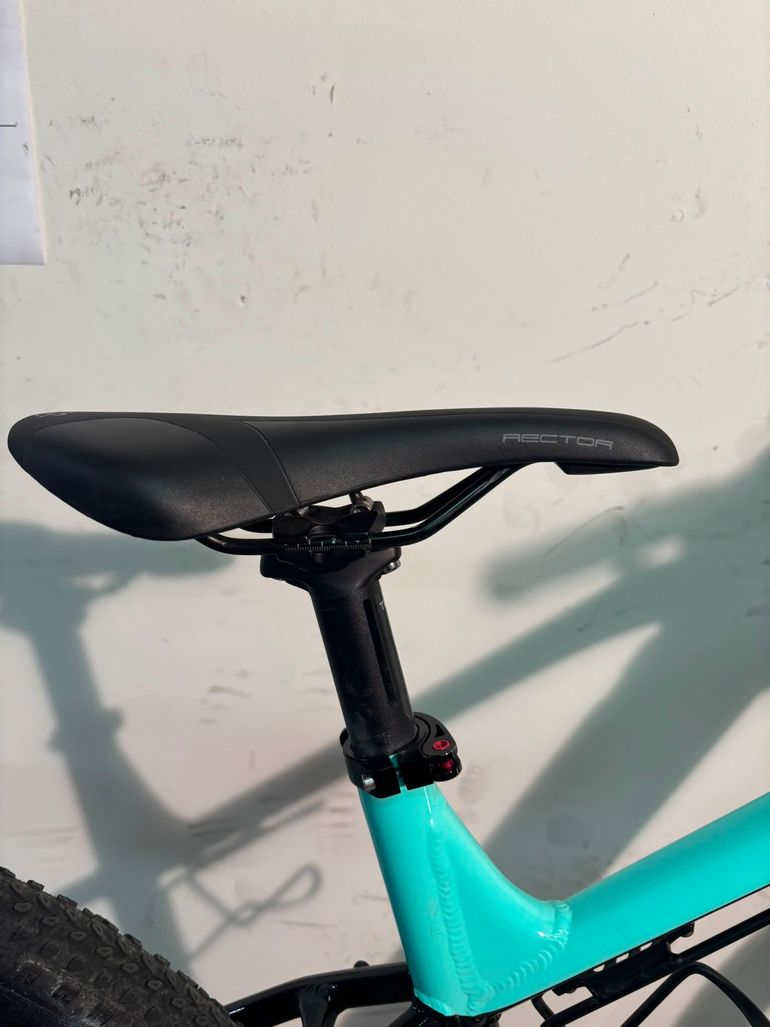 Bianchi T-Tronik Sport 9.2 - Altus 2022 usata — dettaglio