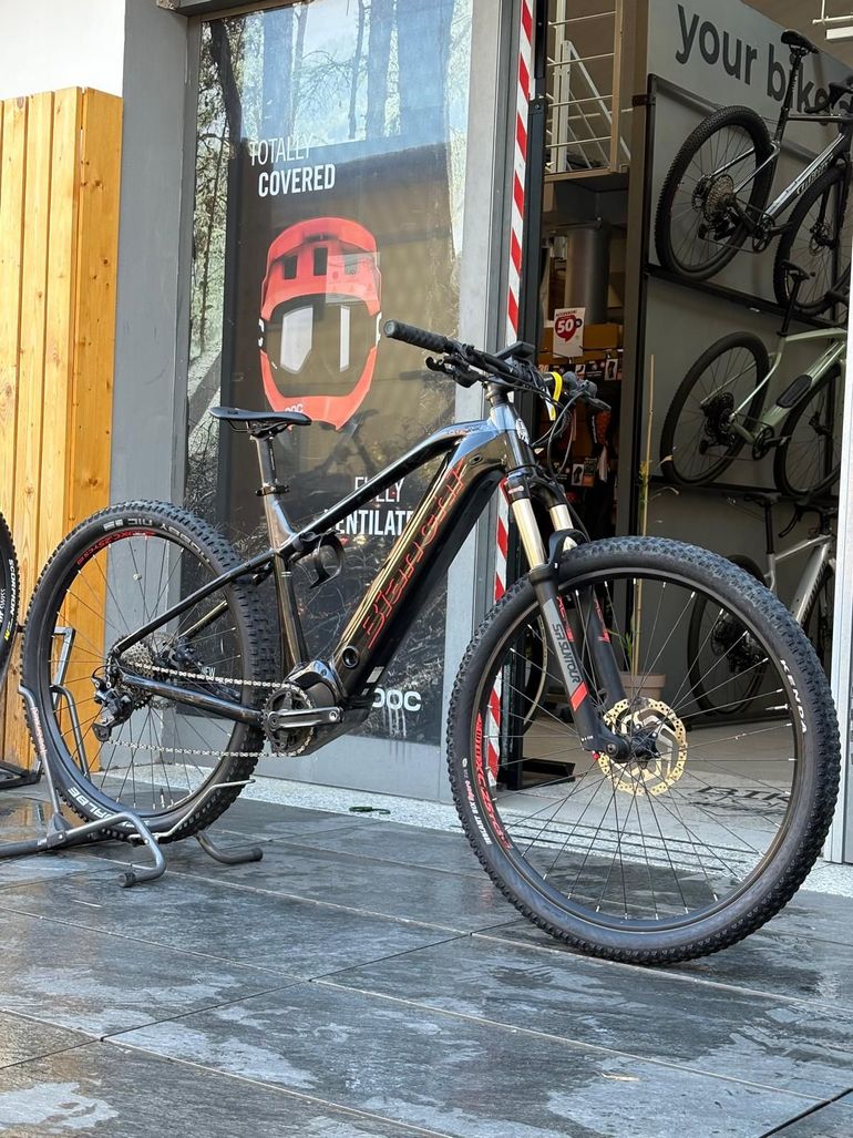 Bianchi T-Tronik Sport 9.2 - Altus 2022 — Bici usata