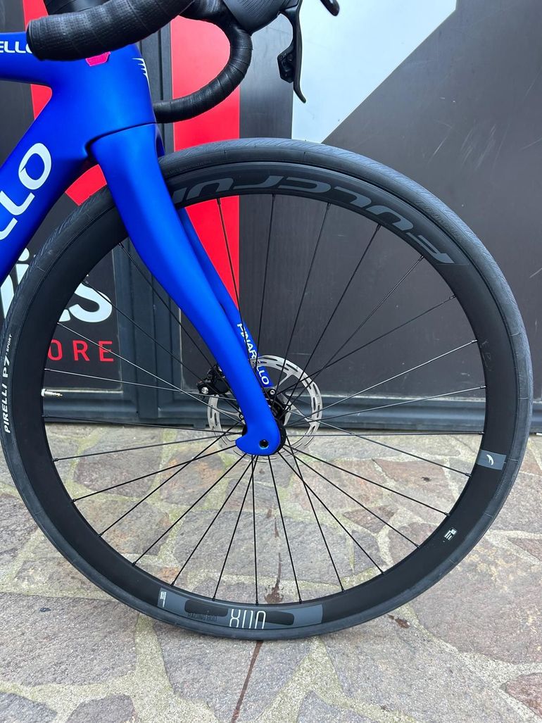 Pinarello Dogma F5 2023 usata — dettaglio
