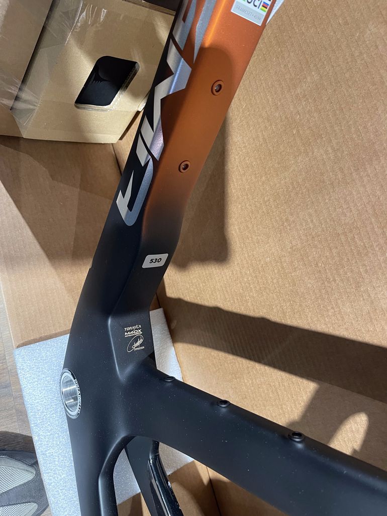 Pinarello Dogma F 2025 — Bici usata