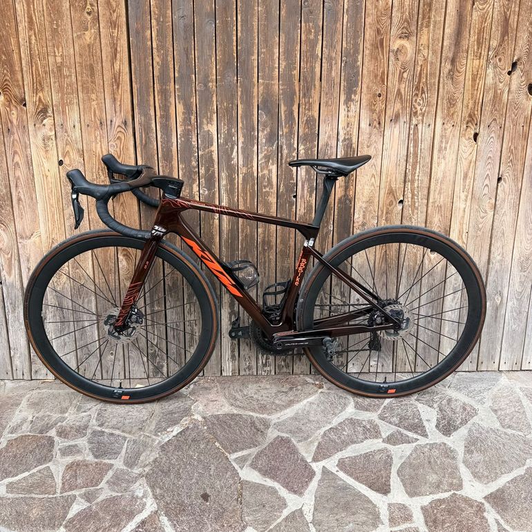 KTM Revelator Alto Exonic 2025 usata — dettaglio