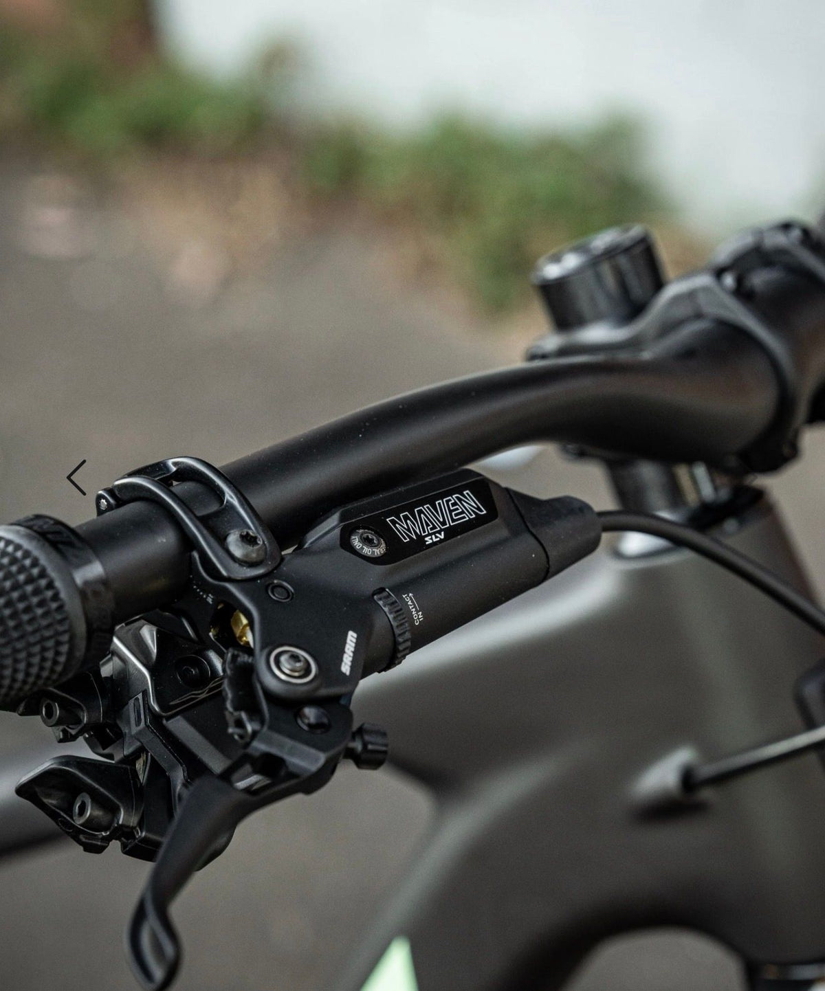 Santa Cruz Nomad Xt Di2 Coil 2027 usata — dettaglio