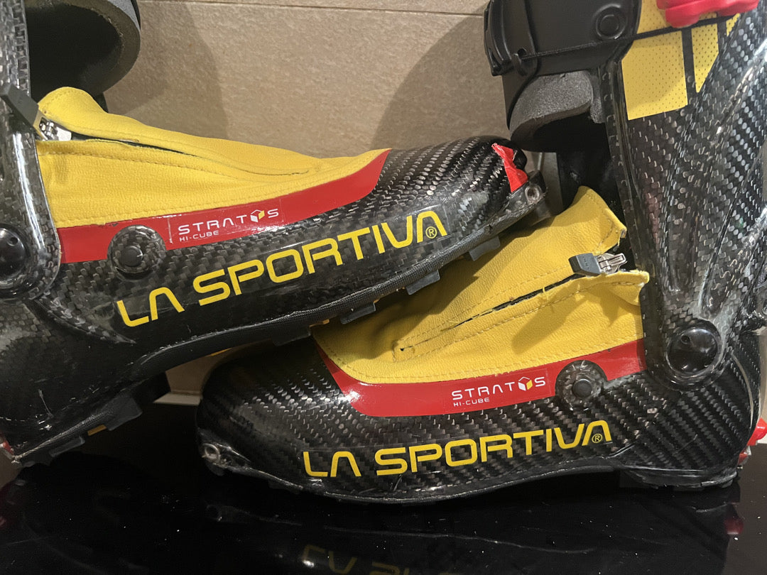 La Sportiva Stratos Hi Cube n. 26 come nuovo