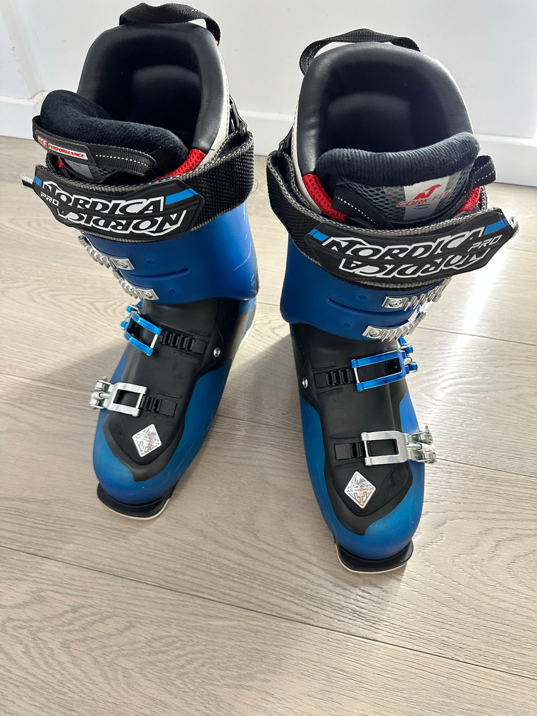 Scarponi sci Nordica Pro NRC 2 tg. 28.5 usati