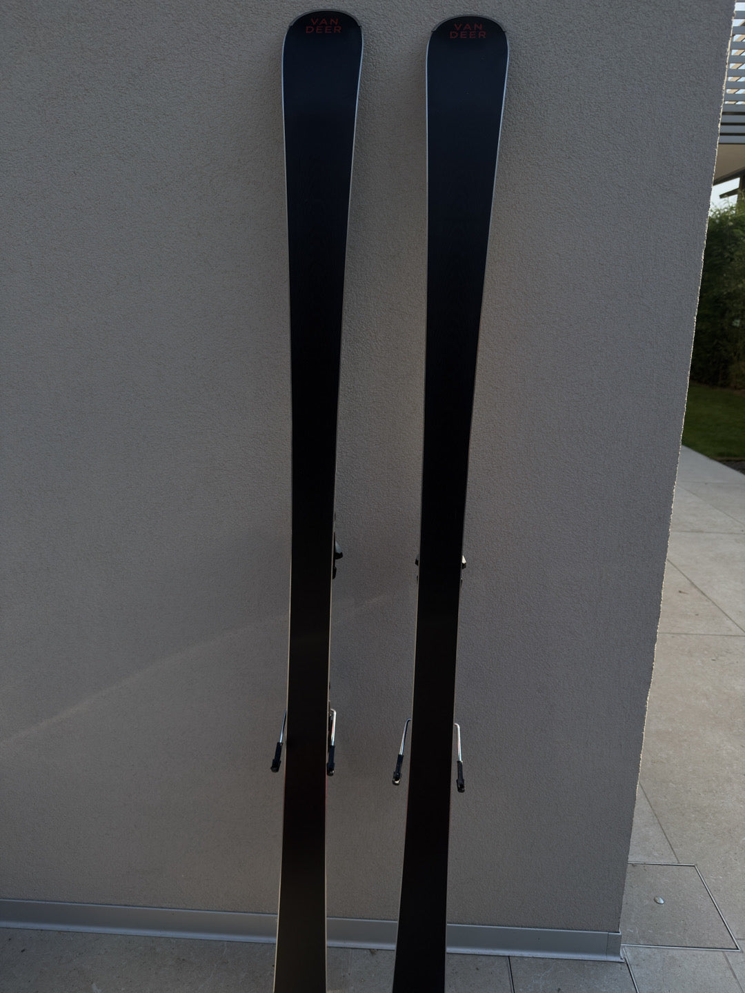 Van Deer H-Power Sand 168cm r13 usati pochissimo
