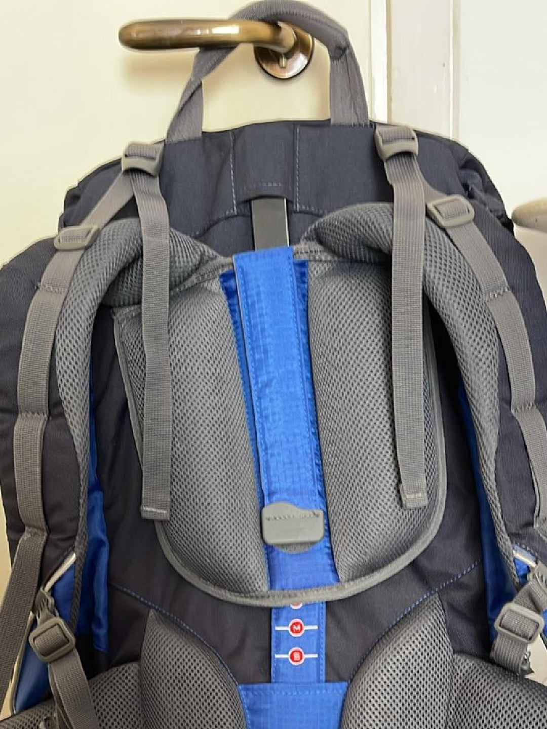 Zaino trekking Ferrino 60 litri usato