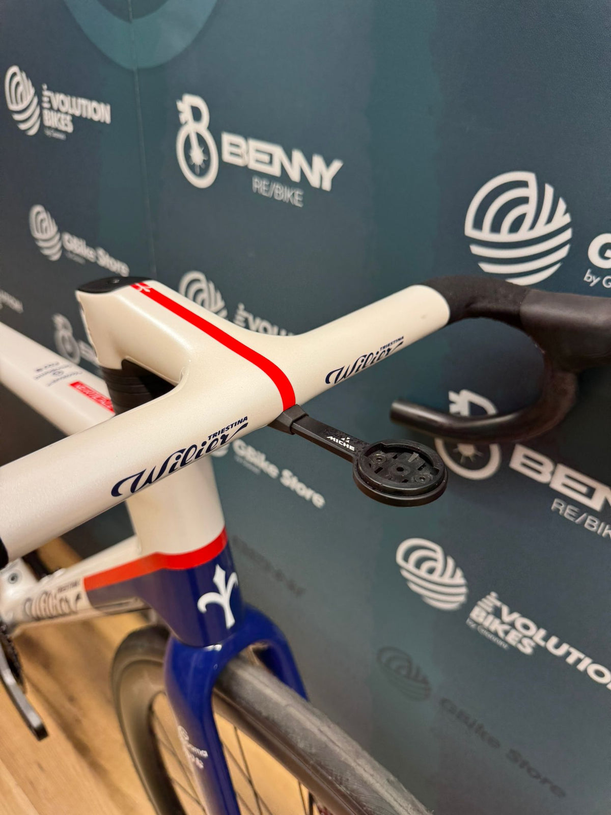 Wilier Verticale SLR Ultegra Di2 Taglia L - Usata
