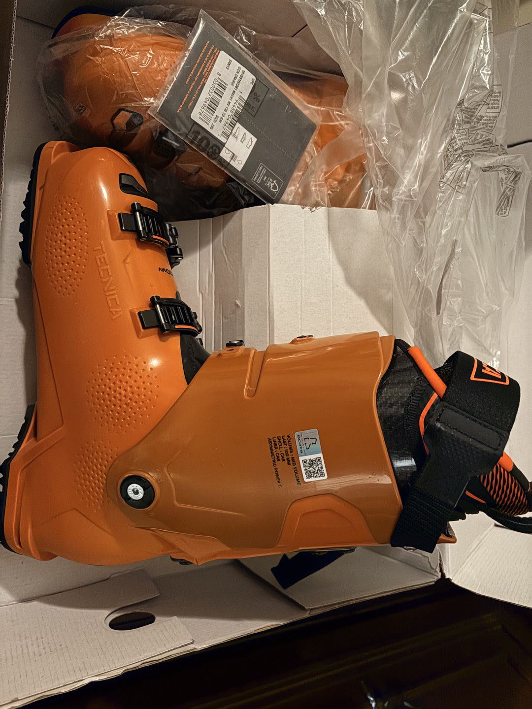 scarponi da sci Tecnica MACH1 MV 130 TD GW tg 29.5 usati una volta