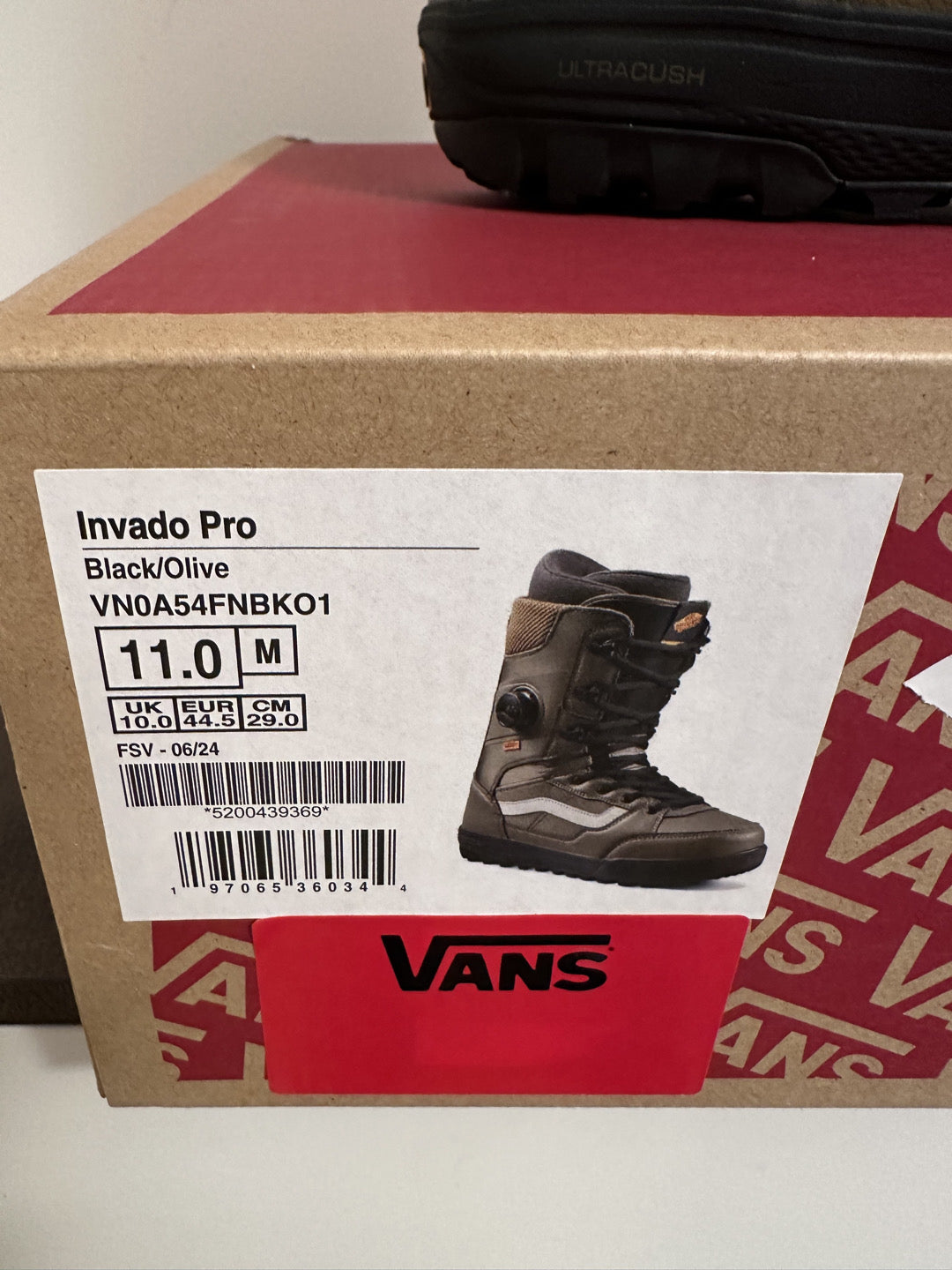 scarponi snowboard Vans Invado Pro tg. 44.5 nuovi