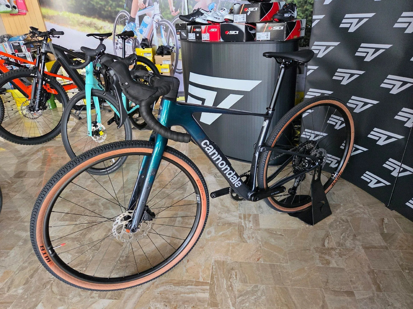 Cannondale Topstone Crb 3 Shimano GRX 2025 Tg 51 cm NUOVA