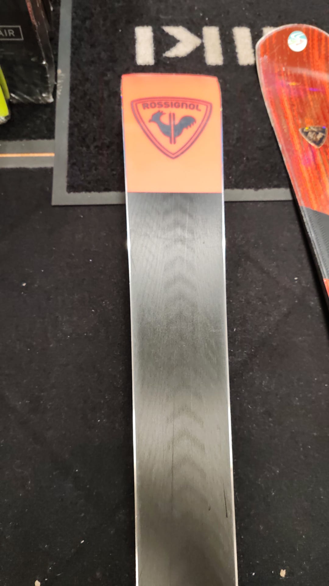 163cm Rossignol FORZA 70° V-TI 2025 Usato
