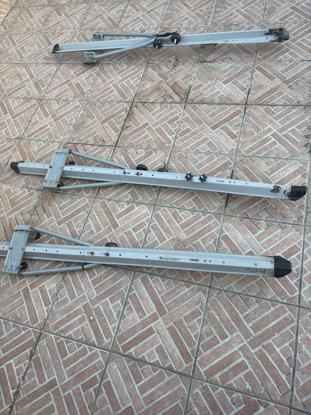 Porta bici da tetto in acciaio