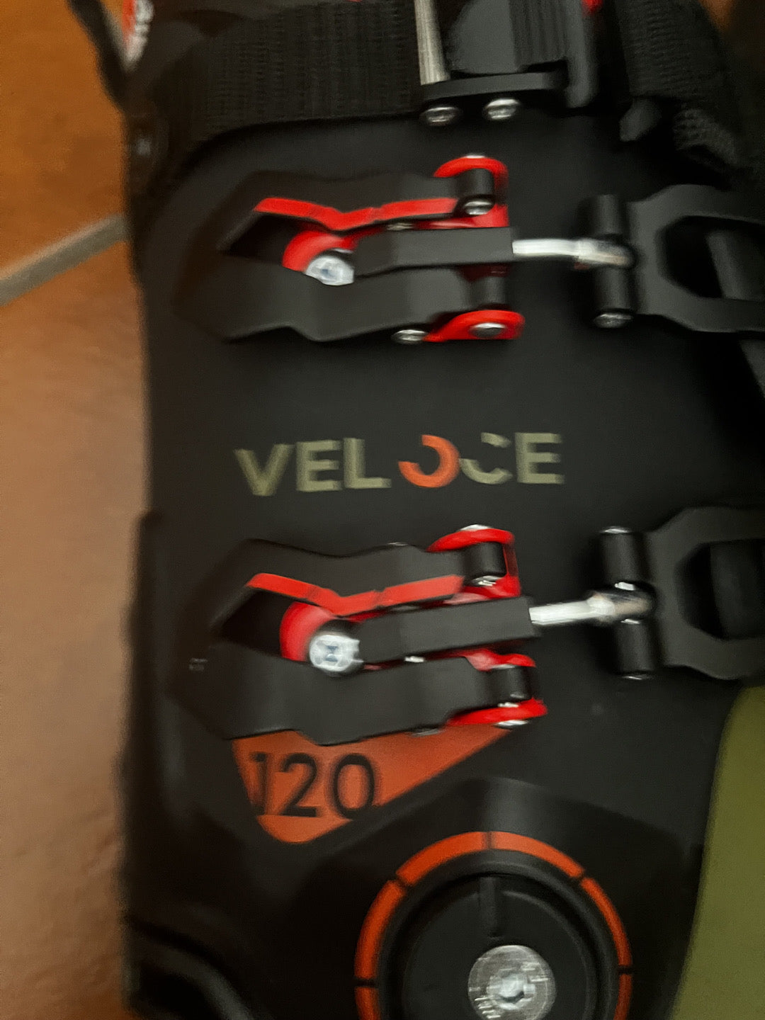 Scarpone Dalbello Veloce 120 misura 28.5 USATO