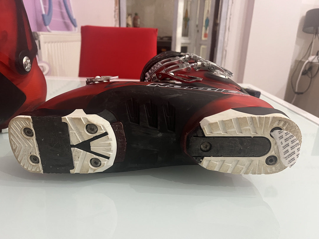 Scarponi sci Nordica nrg3 110 tg. 27-27.5 usati