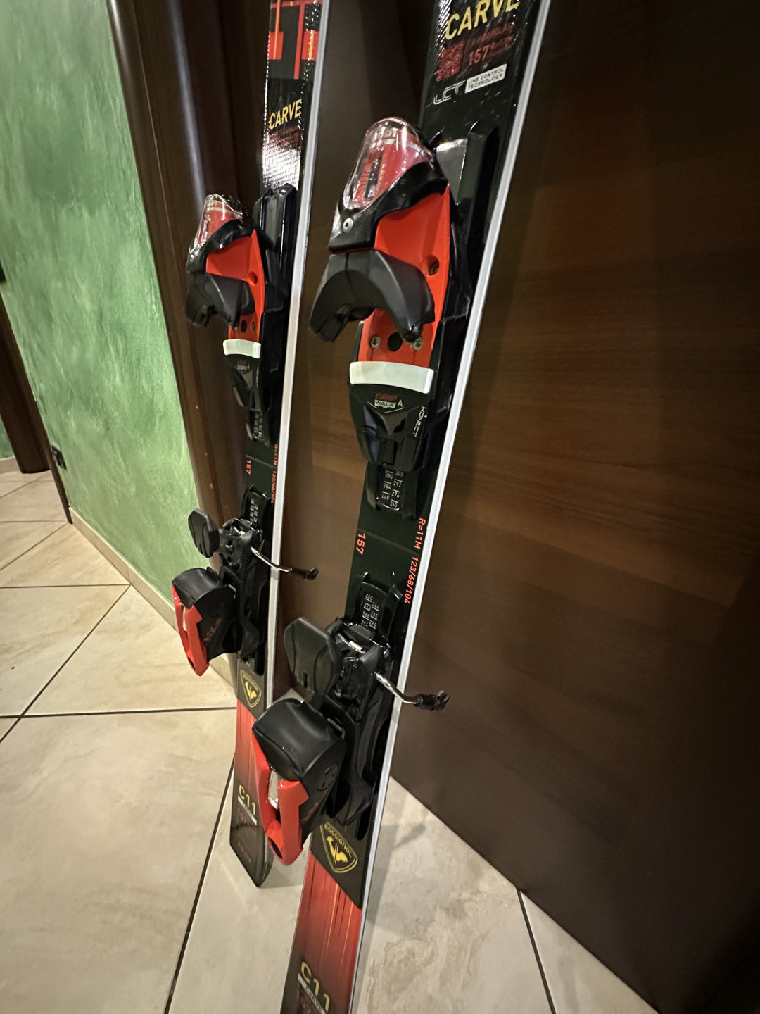 sci rossigno CARVE lunghezza 157cm R11 USATI