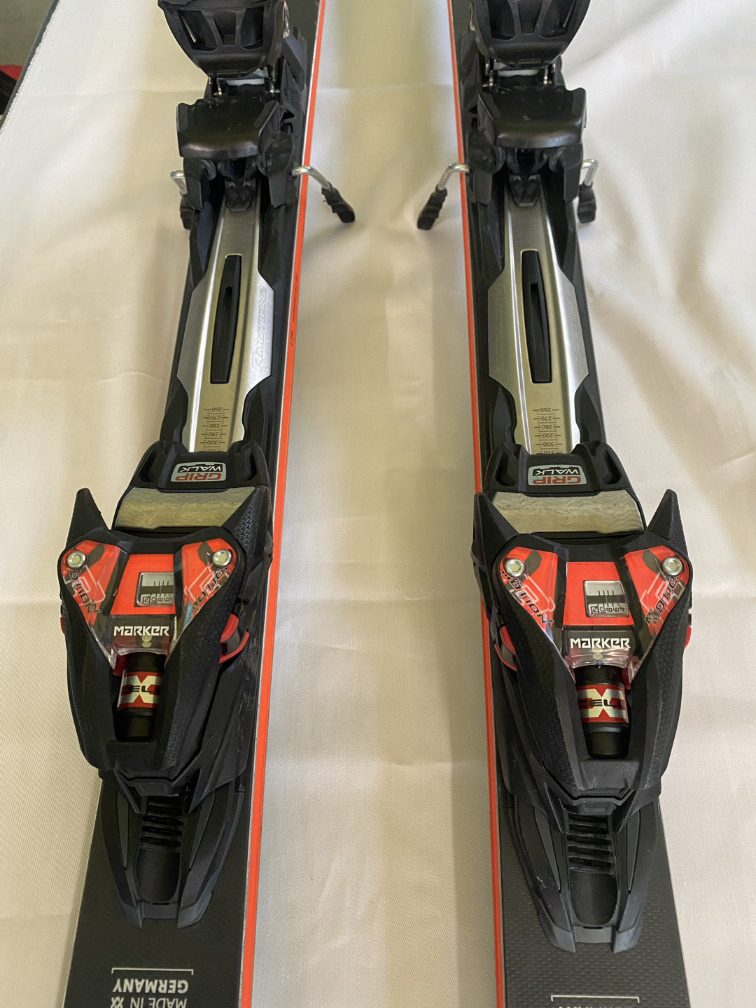 sci Völkl racetiger 175cm r18 usati
