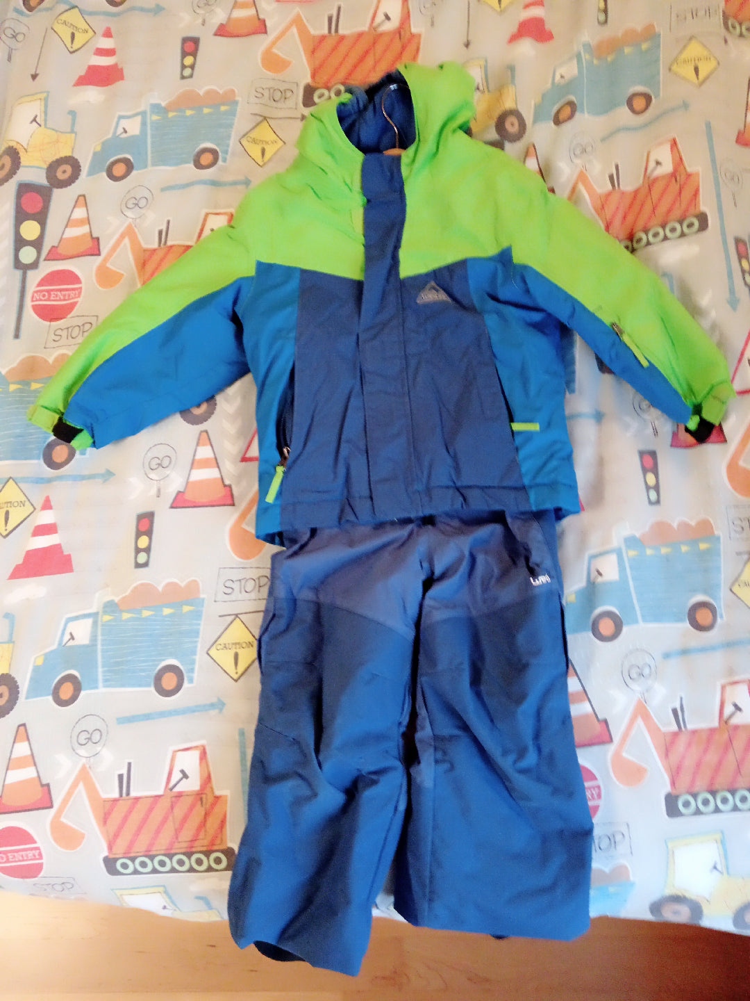 completo sci bambino 3/4 anni Wedze usato