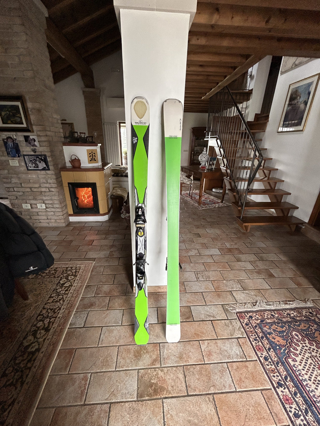 Sci Salomon 172cm + Attacchi Tyrolia