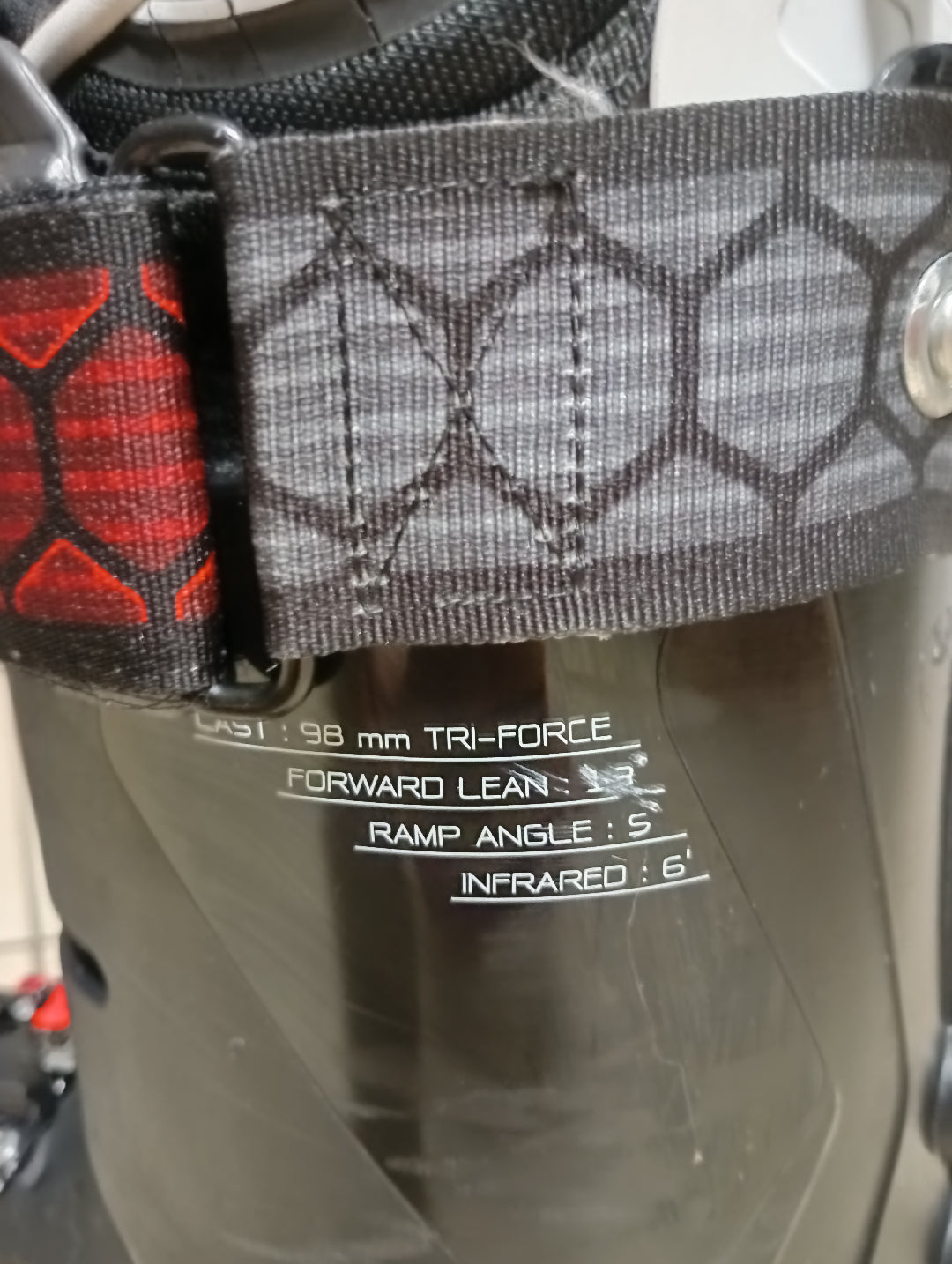 Nordica PRO MACHINE 130 tg 27-27.5 usati