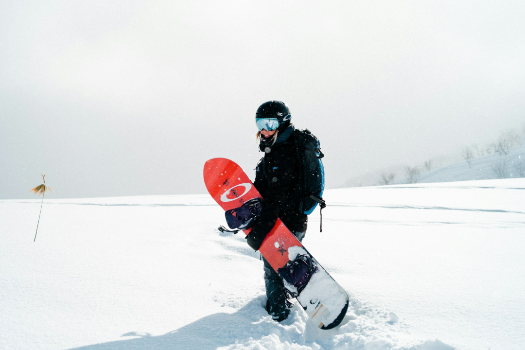 Ecco perché acquistare usato per la tua prima volta con lo snowboard