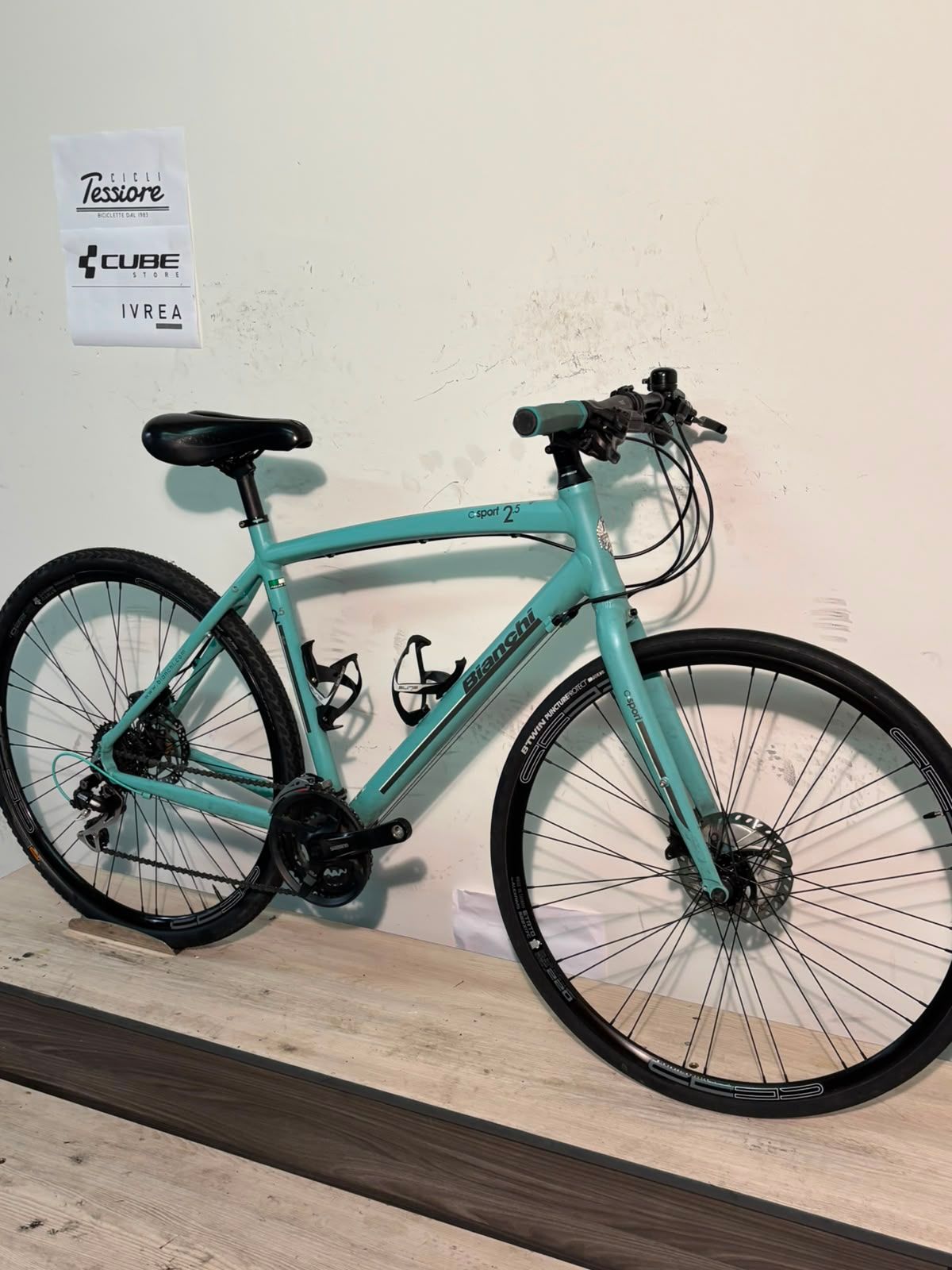 Bianchi C-Sport 2.5 — gruppo Shimano Acera, taglia 51