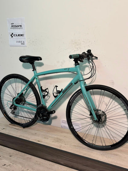 Bianchi C-Sport 2.5 — gruppo Shimano Acera, taglia 51