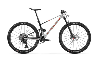 Mondraker F R 2025 usata — vista laterale
