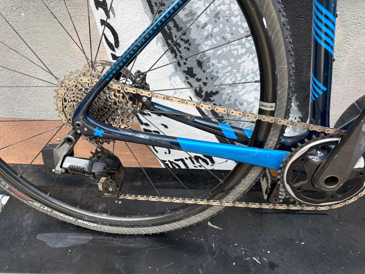 Trek Boone 6 — gruppo SRAM Rival eTap AXS, taglia S