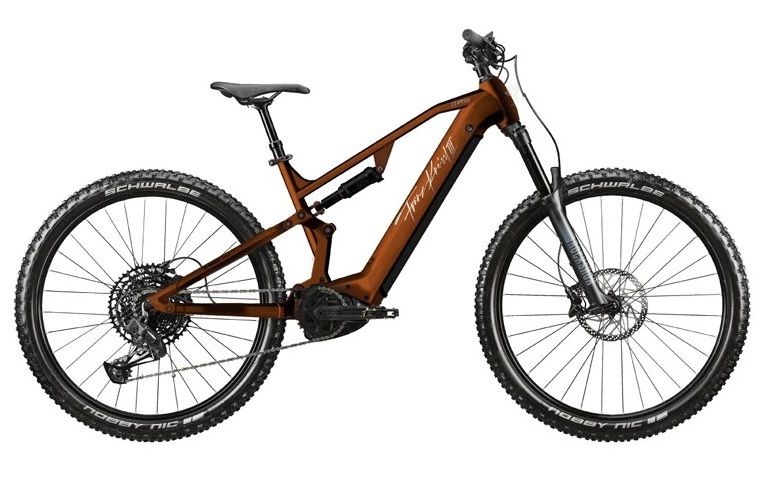 Superior Fs03 28 2023 usata — vista laterale