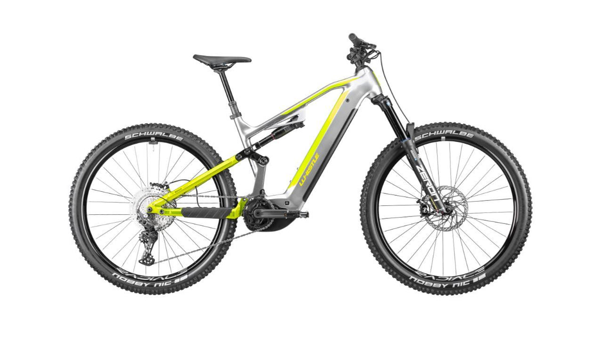 Whistle B Rush A7.5 2025 usata — vista laterale