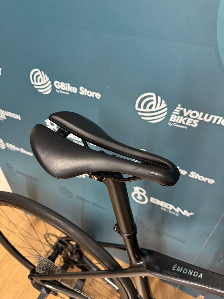 Trek Émonda Slr 7 2024 usata — dettaglio