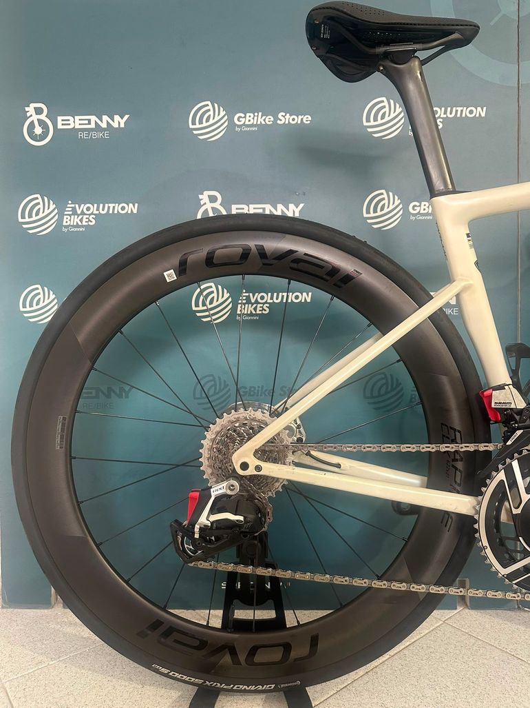 Specialized S-Works Tarmac Sl8 E1 2025 usata — dettaglio