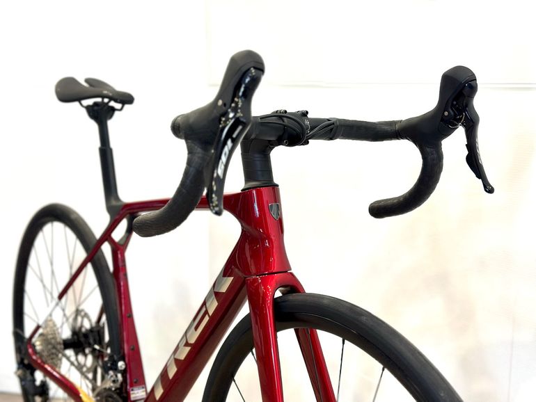 Trek Madone Sl 5 Gen 8 — gruppo Shimano 105, taglia M