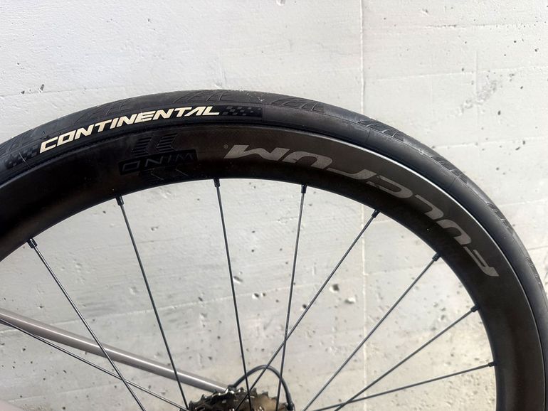 BMC Roadmachine Three 2026 — Bici usata