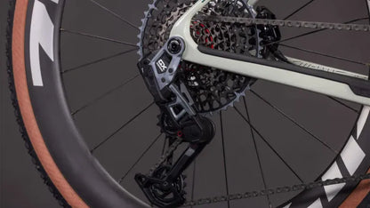 Cube Nuroad C:62 Slx — telaio in Carbonio, Nuovo