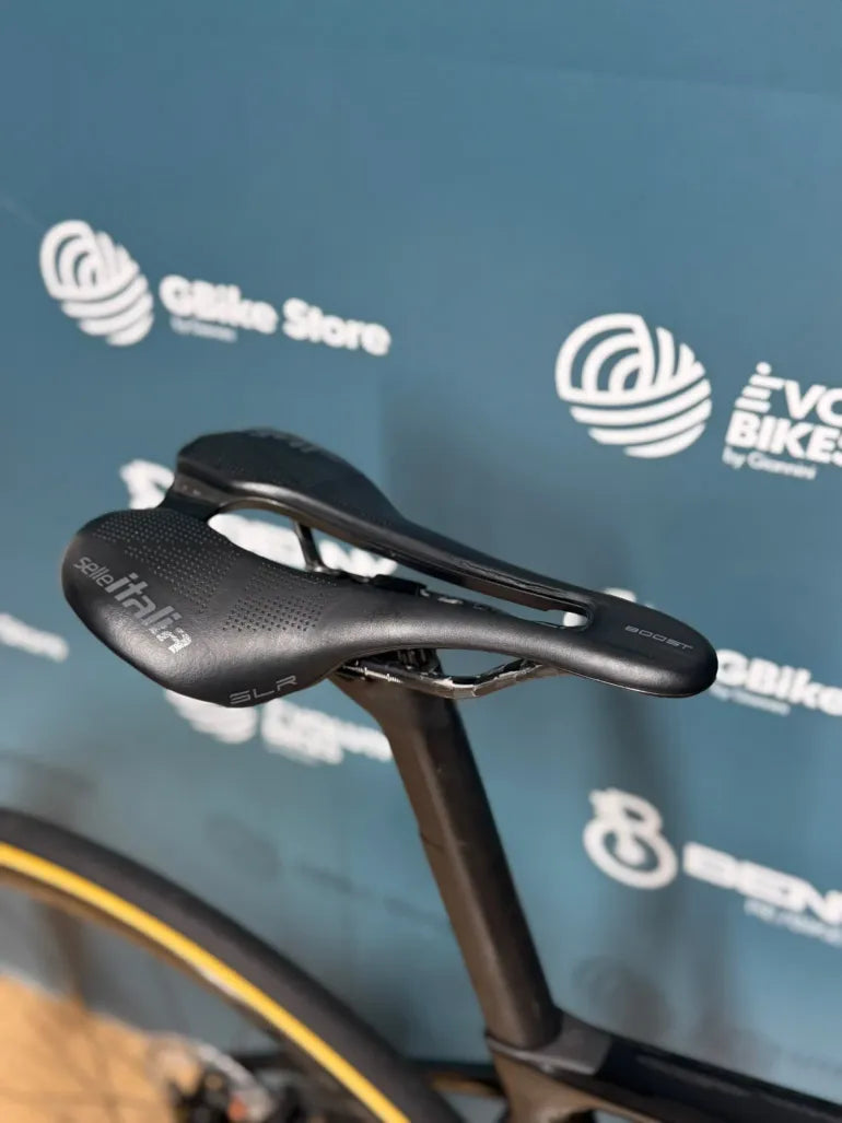 Colnago V4rs 2025 usata — dettaglio