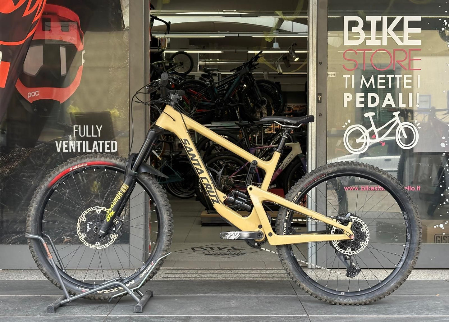 Santa Cruz Nomad S — gruppo SRAM GX Eagle, taglia S
