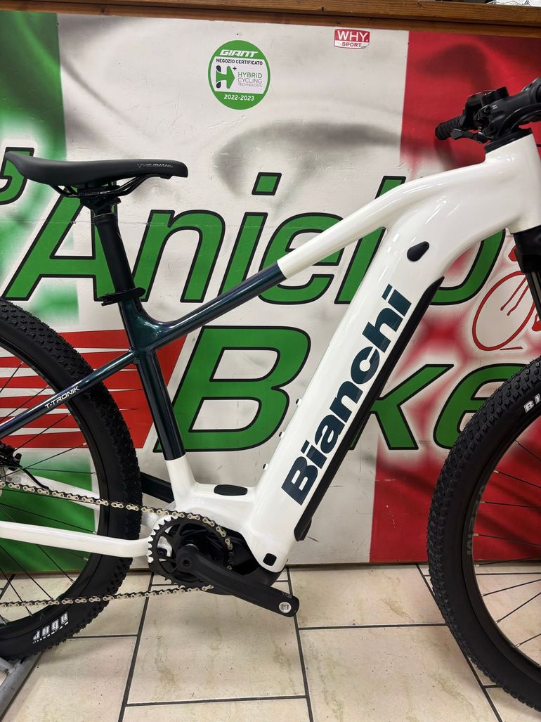 Bianchi T-Tronik Sport 9.1 — gruppo Shimano Deore, taglia M