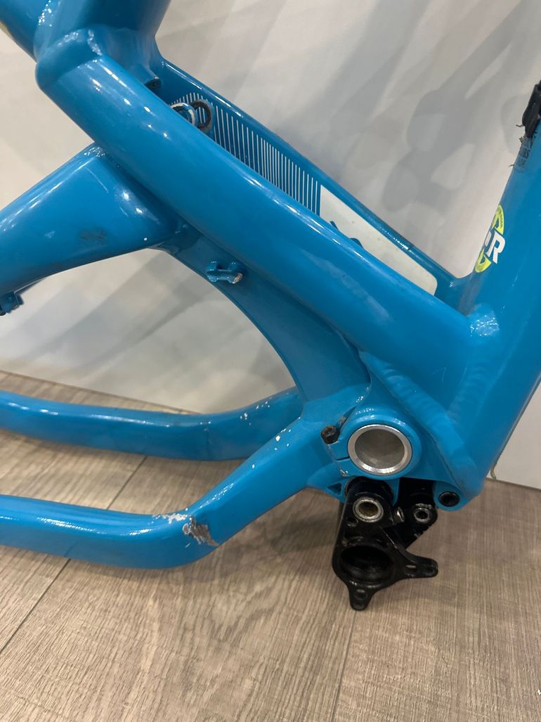 GT Sanction Pro — telaio in Alluminio, Condizioni scarse